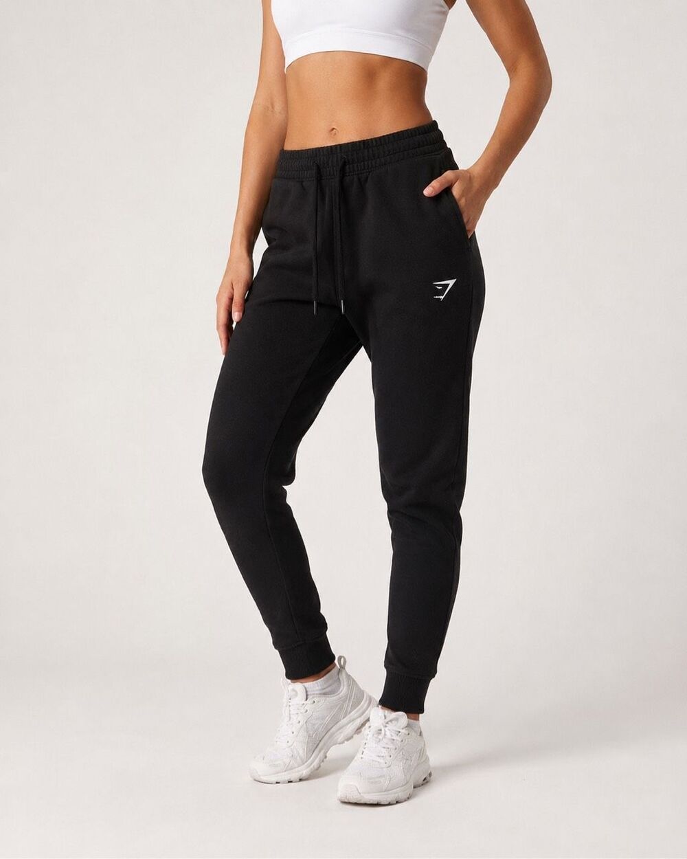 Gymshark Black Joggers Size Large Slim Fit Gym Athletic Sweatpants